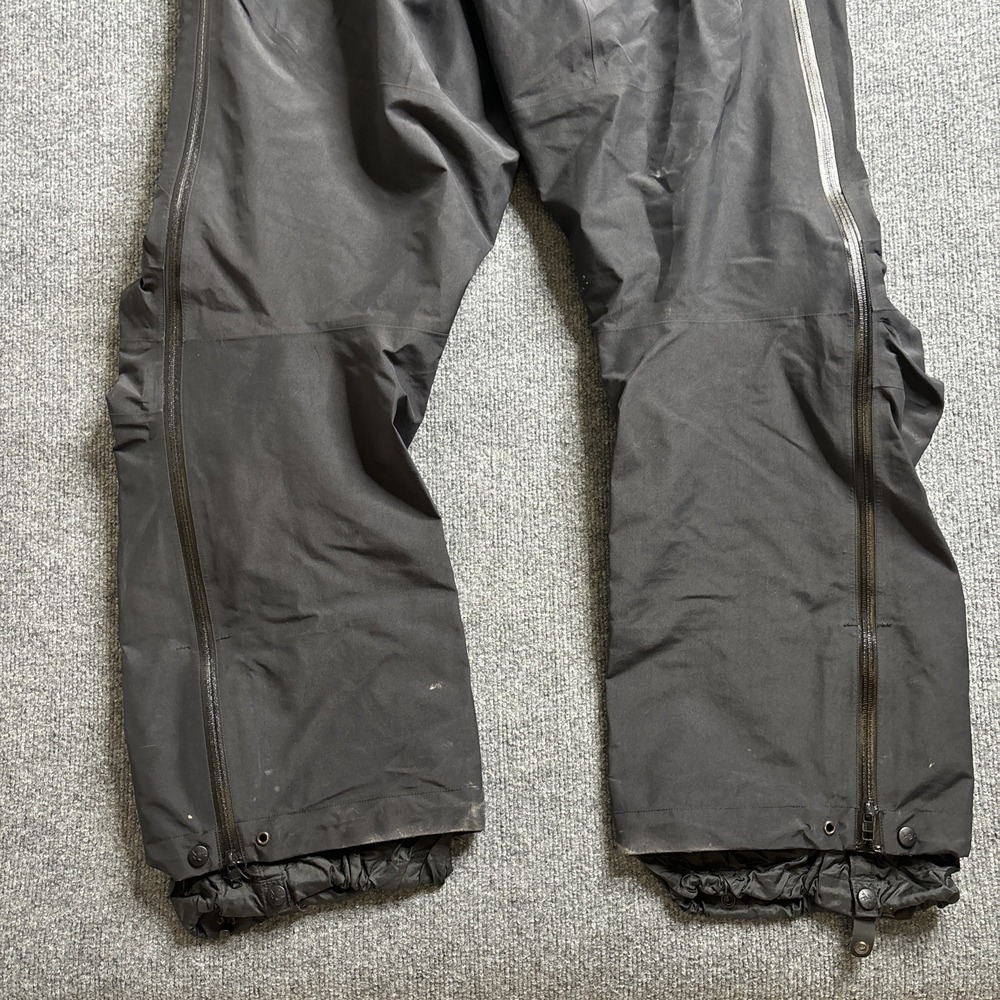 Arc'teryx Alpha SV GoreTex Men's XXL Pro Shell Bib Snow Pants Ski Mountain - Picture 15 of 16